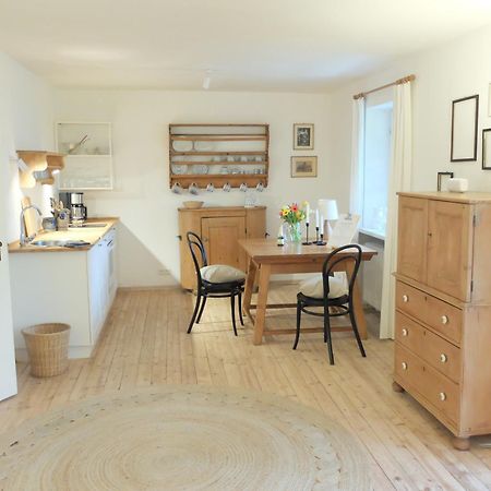 Gartenstudio-Apartment Tausendfreund - Adults Only - Am Chiemsee Breitbrunn am Chiemsee Exteriör bild